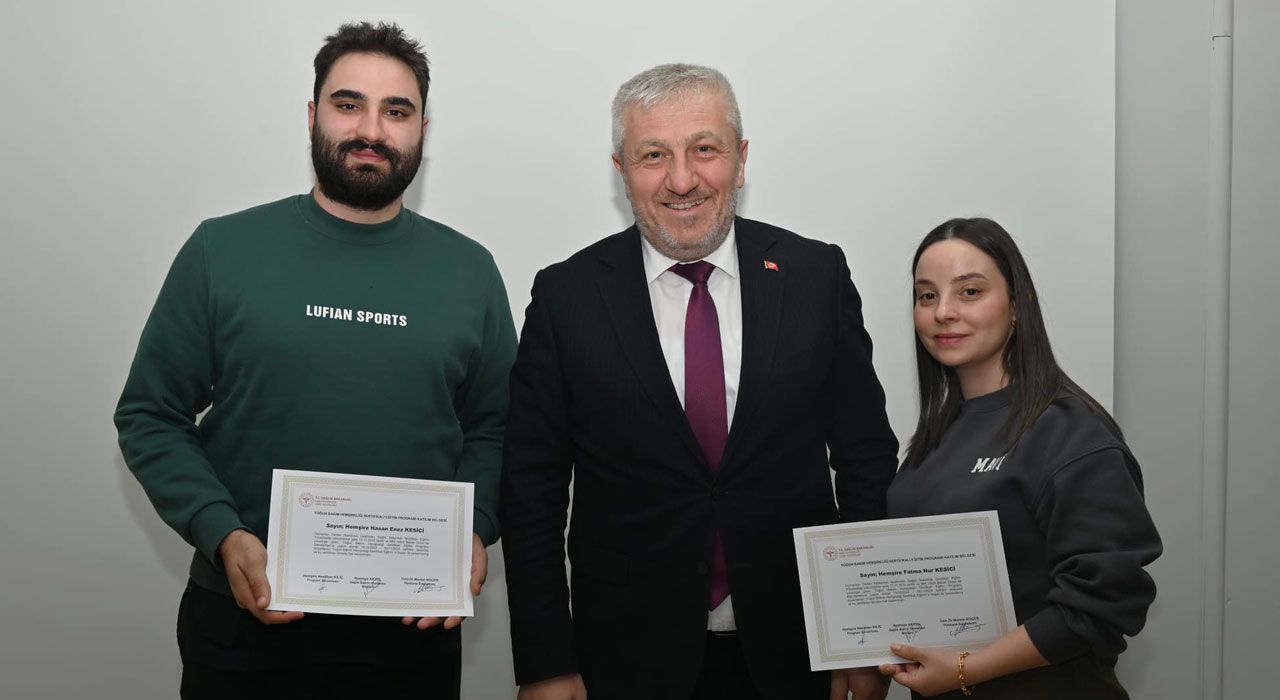 Yoğun Bakım Hemşireliği Sertifika Programı Başarıyla Tamamlandı
