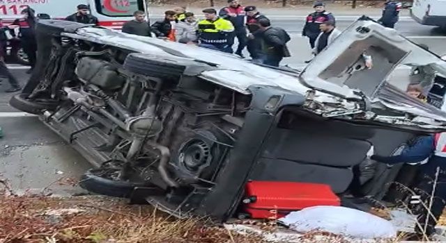 Yolcu Minibüsü Takla Attı: 10 Yaralı