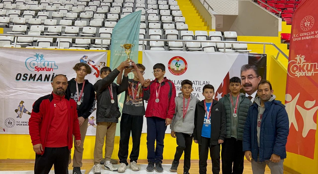 2024-2025 Okul Sporları Hentbol Şampiyonları Belli Oldu