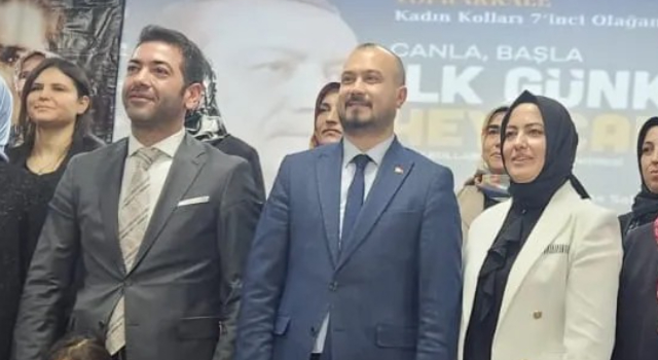 Ak Parti'de Kongre Heyecanı: Sibel Çetinkaya Yeniden Başkan Seçildi