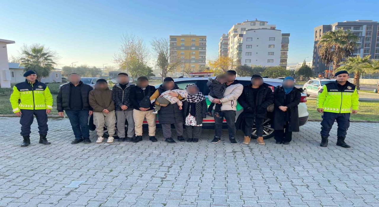 Aydında 10 düzensiz göçmen, bir organizatör yakalandı