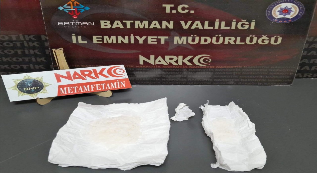 Batmanda araçta uyuşturucuyla yakalanan şüpheli tutuklandı