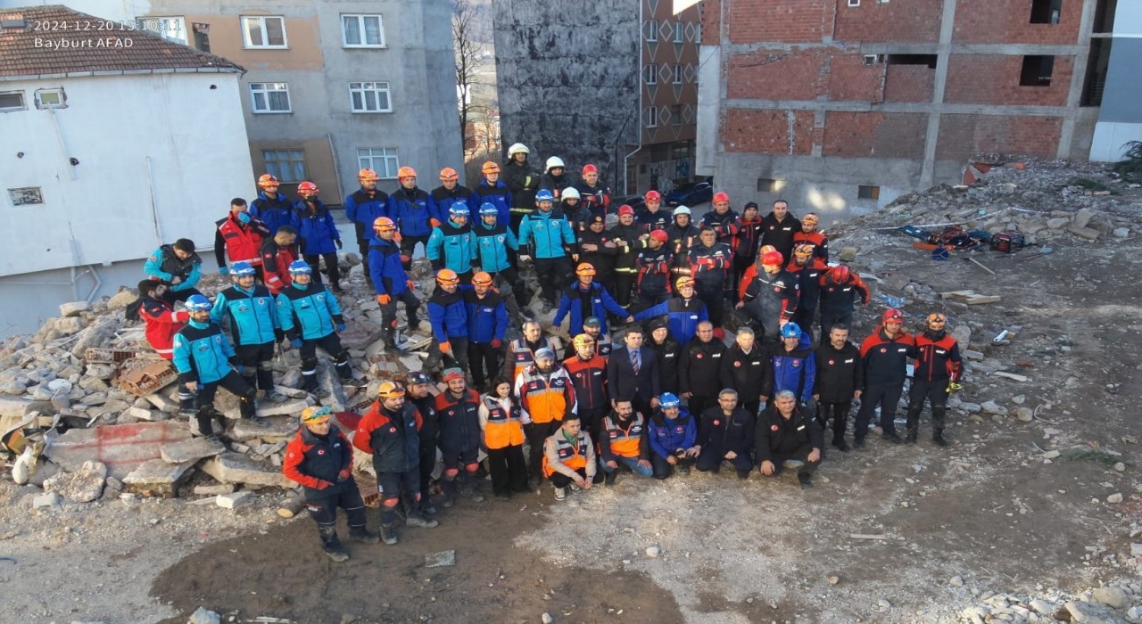 Bayburt AFAD Tokattaki tatbikatta yer aldı