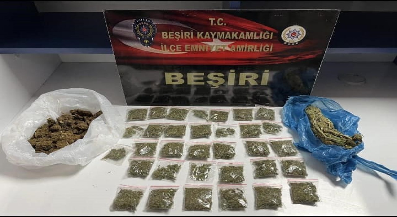 Beşiride bir evde uyuşturucu madde ele geçirildi
