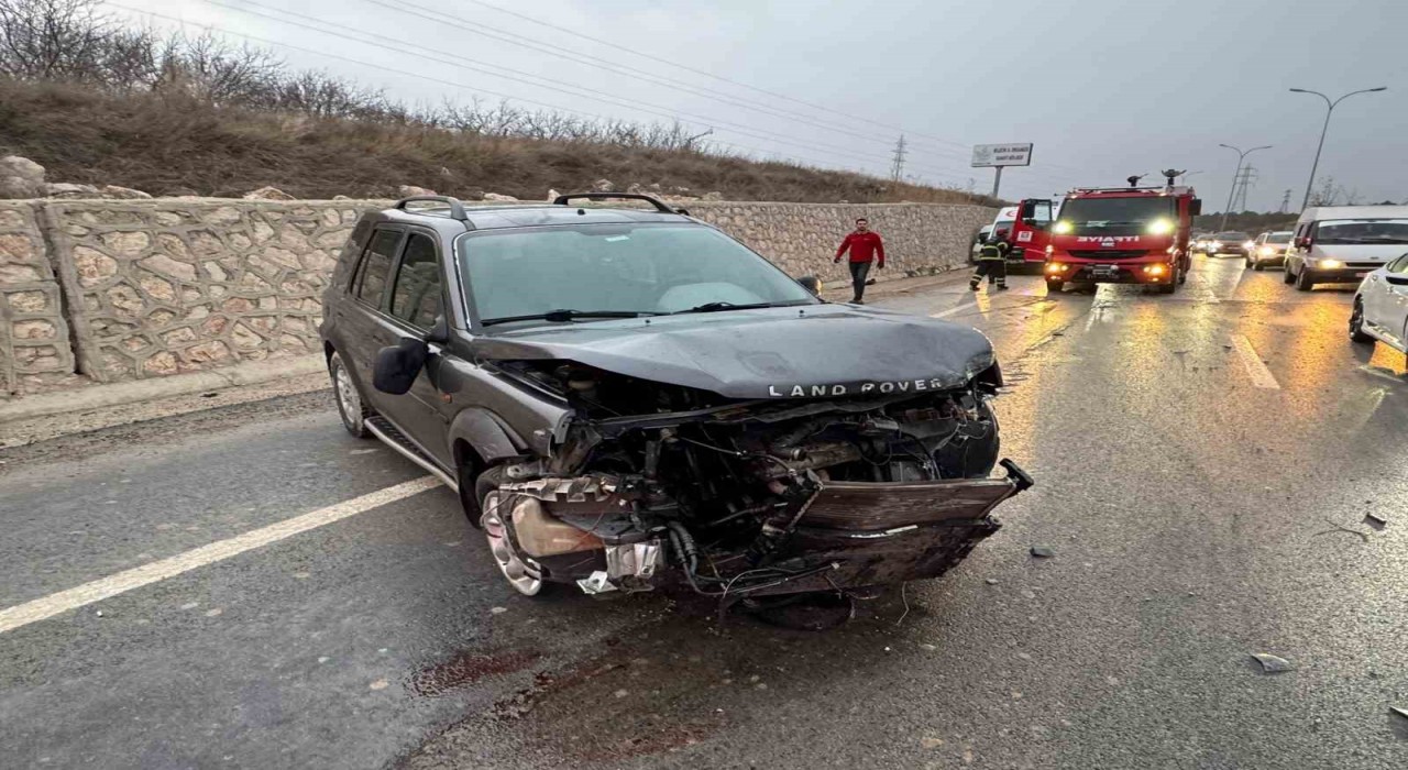 Bilecikte meydana gelen trafik kazasında 3 kişi yaralandı