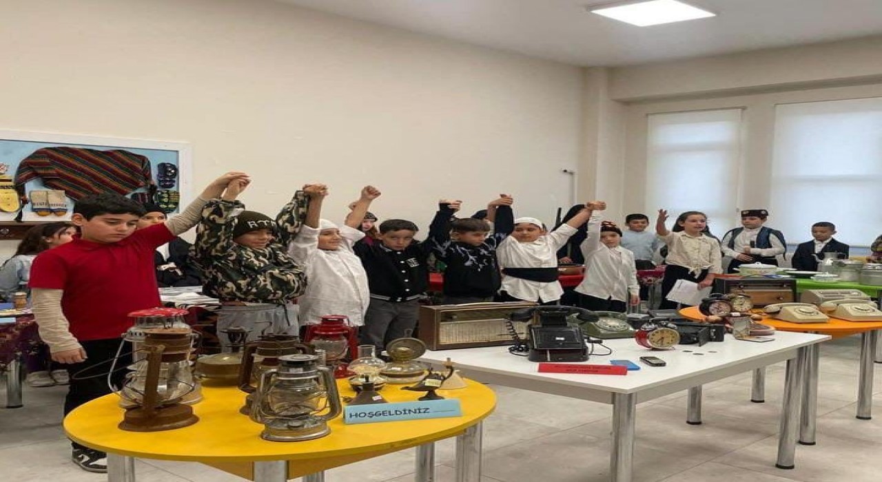 Bilecikte ‘Milli Bilinç ve Milli Tarih temalı program gerçekleştirildi
