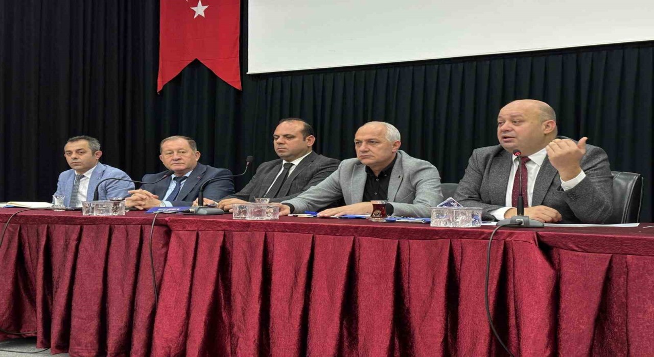Büyükşehir, Bandırma ve Gönende muhtarları dinledi
