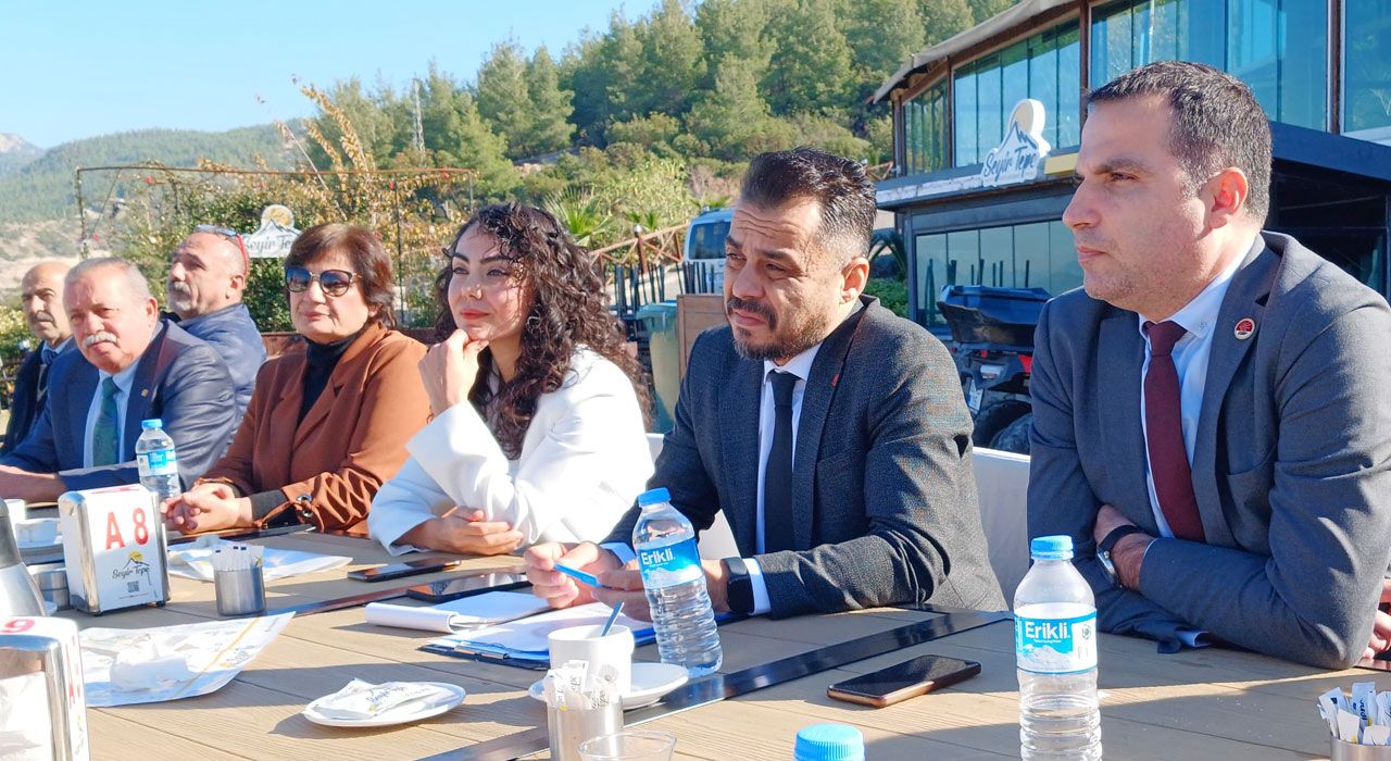 CHP Osmaniye İl Teşkilatı Basın Mensuplarıyla Bir Araya Geldi
