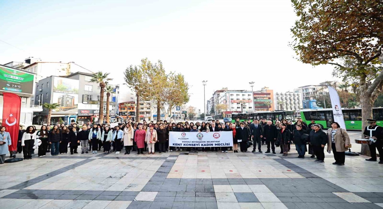 Denizli Büyükşehir Belediyesi Kadın Meclisi seçme ve seçilme hakkını kutladı