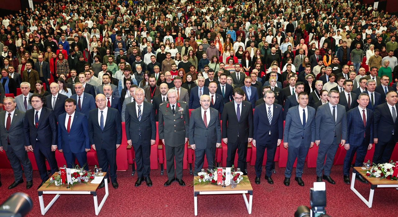 Doğu Akdeniz Bölgesel Kariyer Fuarı Adana’da Kapılarını Açtı