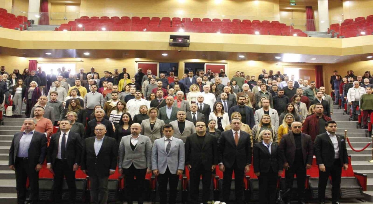 Dünyaya Karşı Türkiye konferansı Marmariste yapıldı