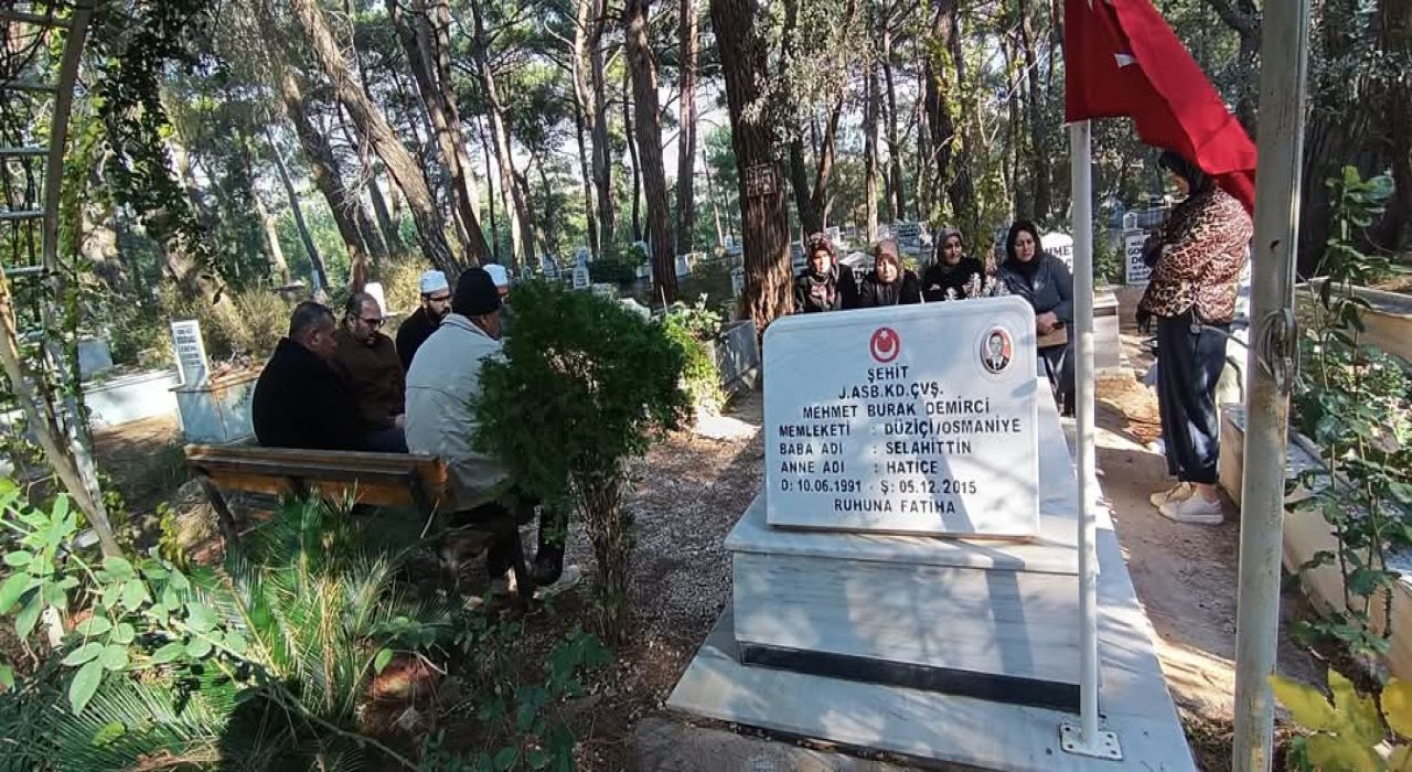 Düziçi'nde Şehit Mehmet Burak Demirci İçin Anlamlı Program