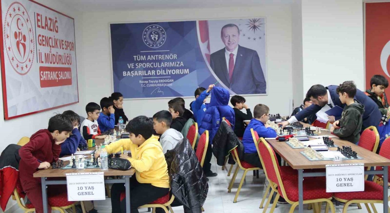 Elazığda satranç müsabakaları sona erdi