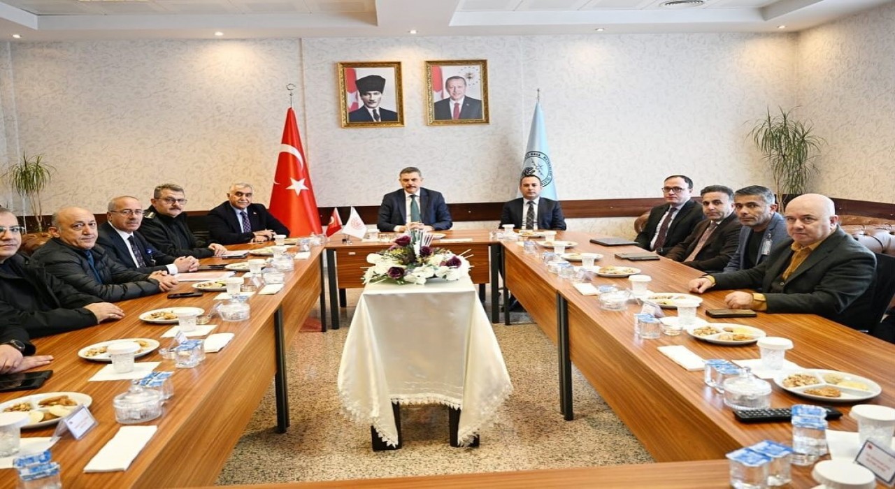 Erzurumda havaalanı kış tedbirleri zirvesi
