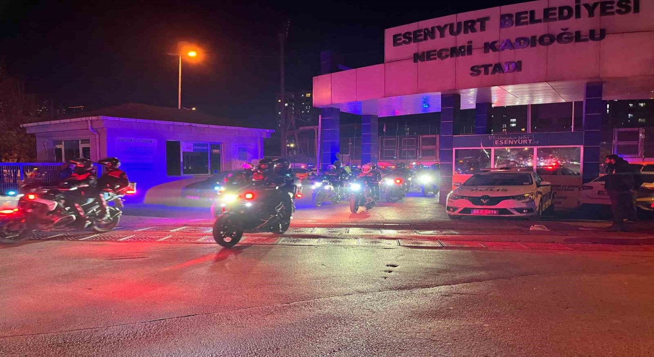 Esenyurtta birçok noktada genel asayiş uygulaması yapıldı