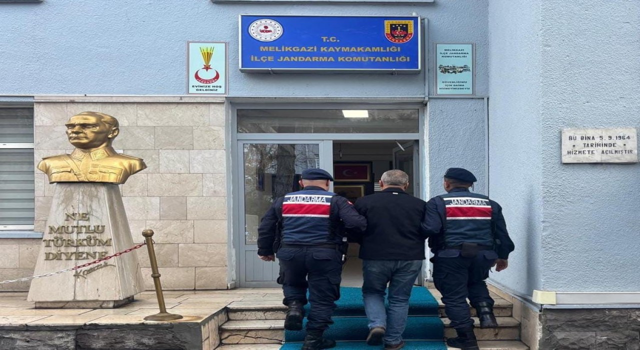 FETÖden kesinleşmiş cezası bulunan ihraç polis yakalandı