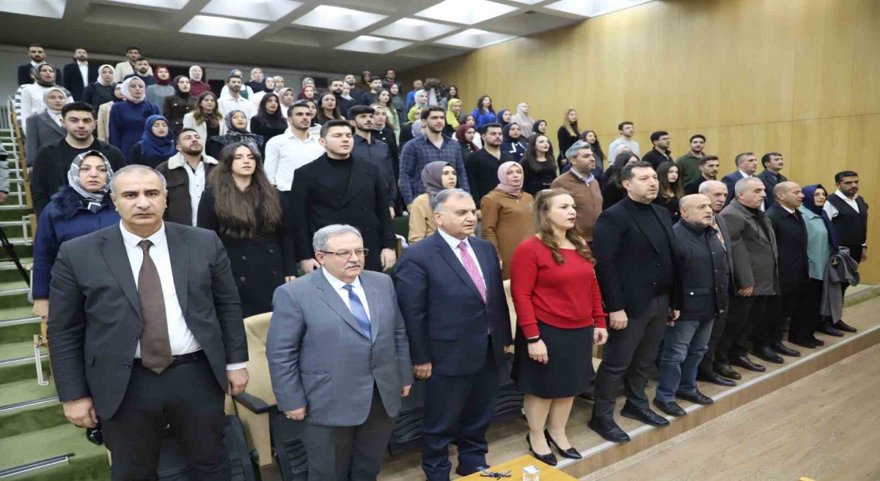 FÜde öğrenciler önlüklerini giydi