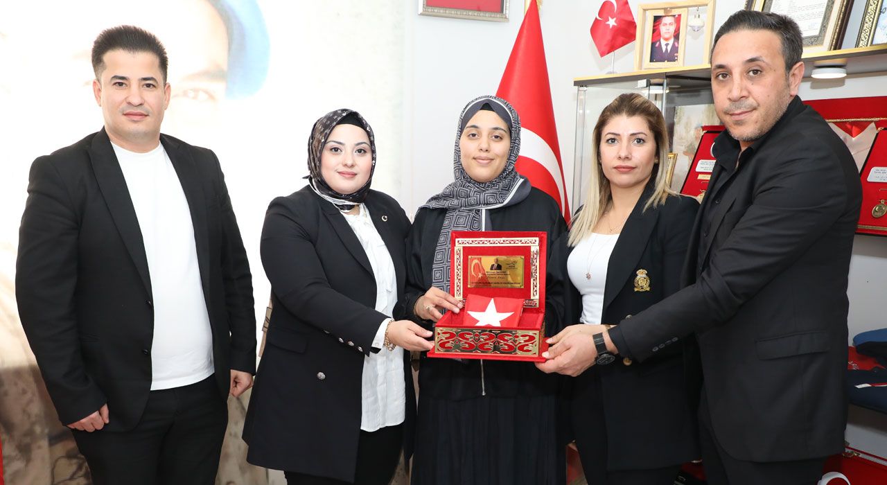 Hatay Büyükşehir Belediyesi, Şehit Aileleri ve Gazileri Yalnız Bırakmıyor