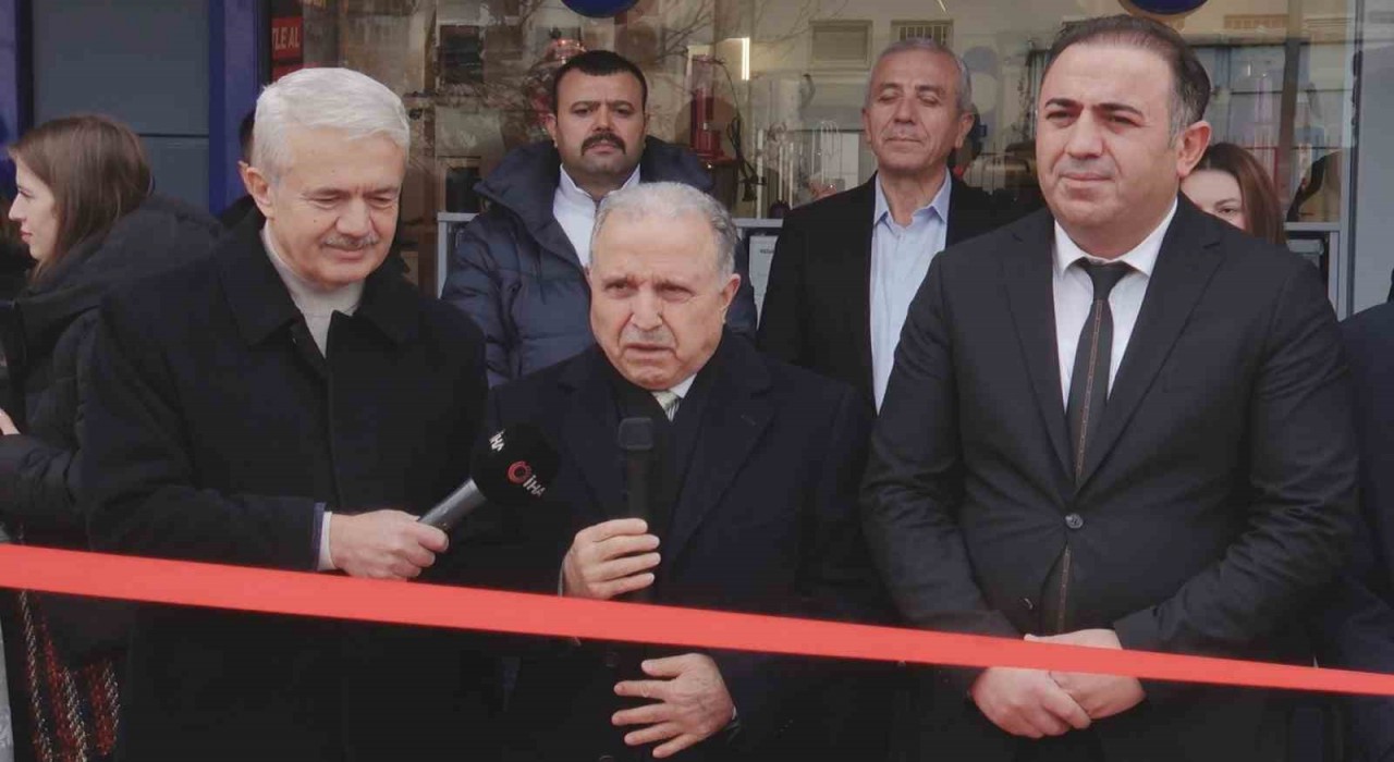 İhlas Mağazaları 170nci şubesiyle büyümeye devam ediyor