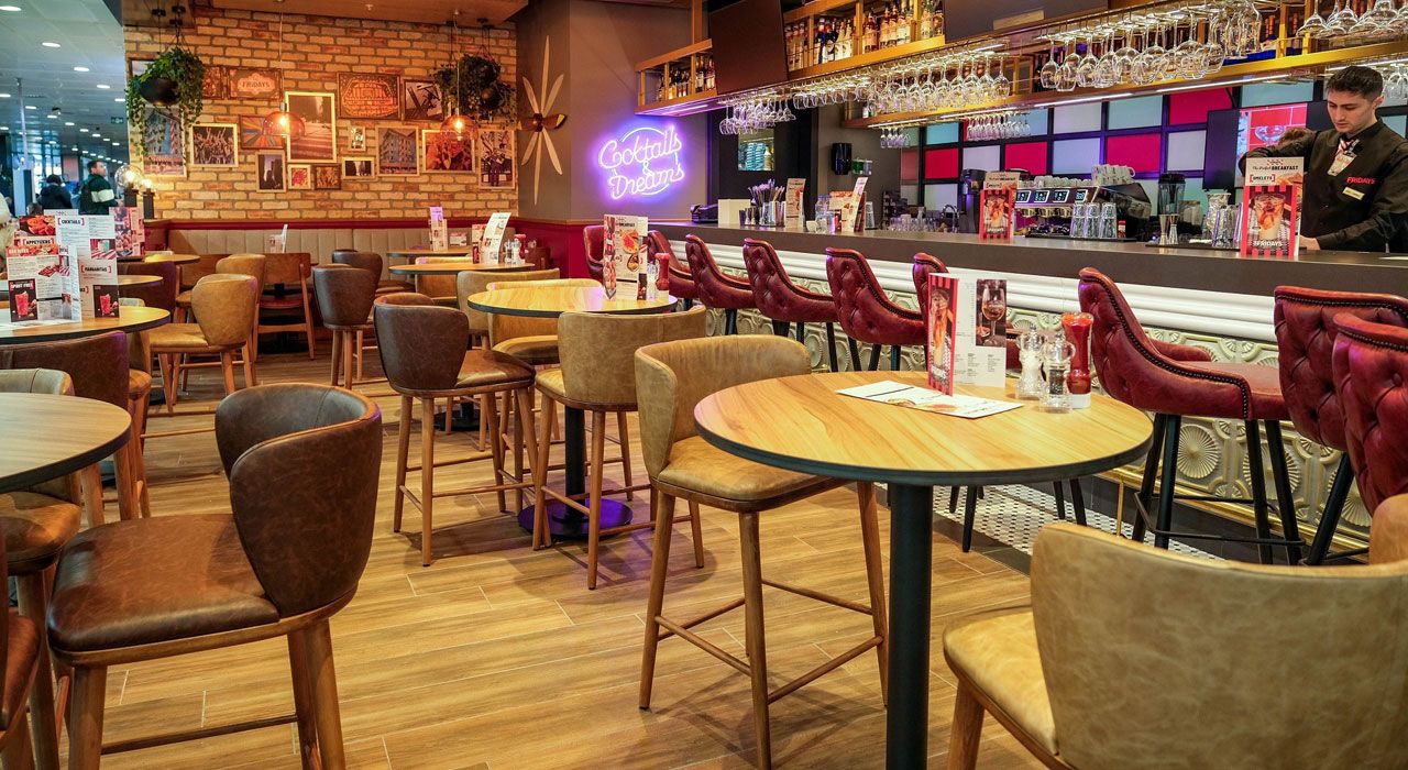 İstanbul Sabiha Gökçen Havalimanı’nda TGI Fridays Açıldı!
