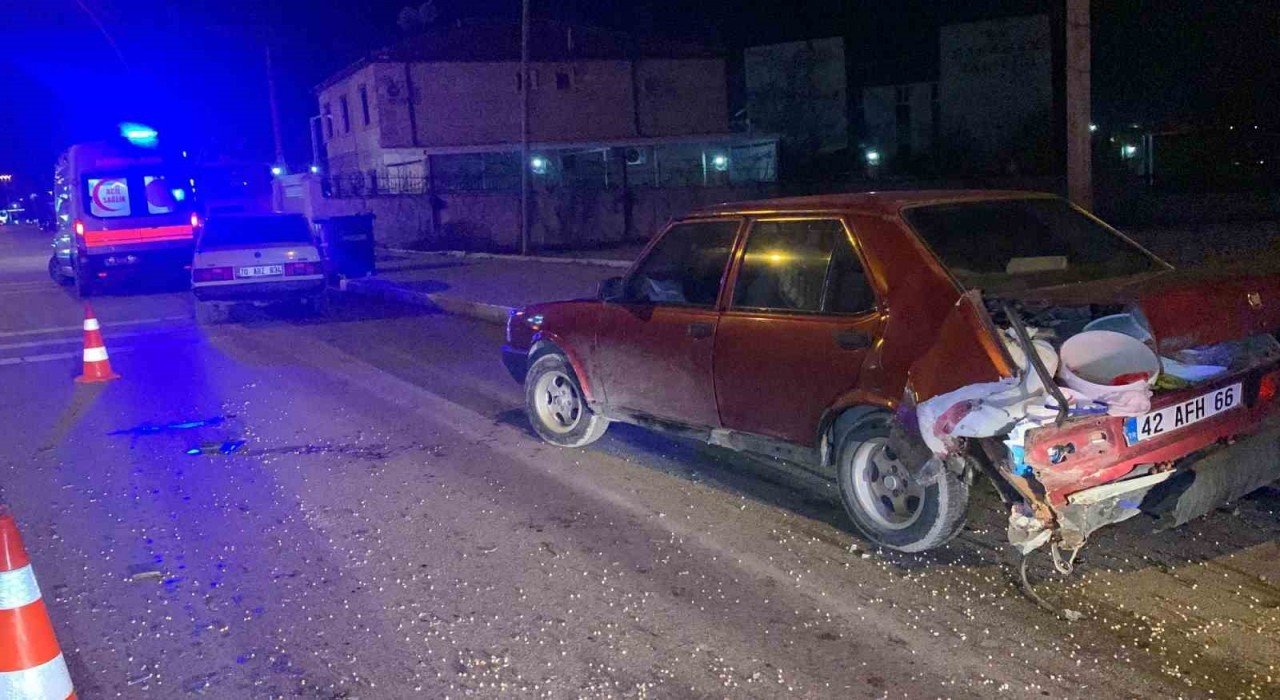 Kazaya karışan sürücü, aracı ile yaralıyı olay yerinde bırakarak kaçtı