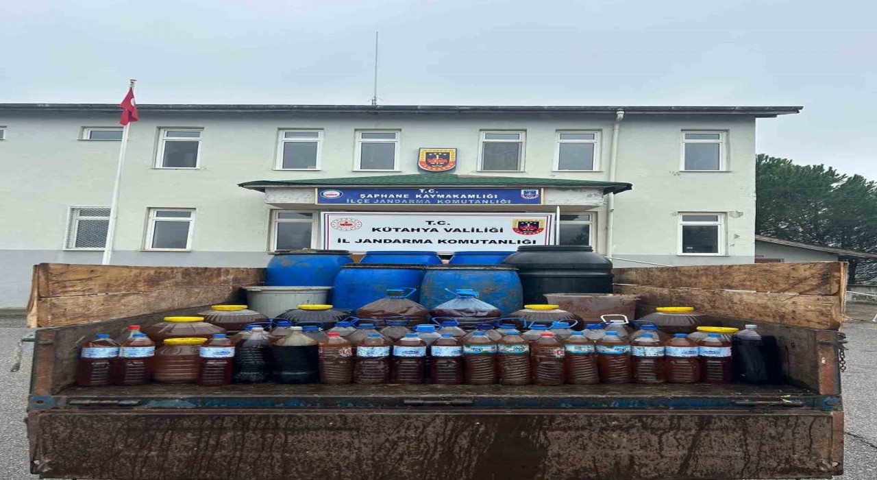 Kütahyada 838 litre sahte alkol ele geçirildi