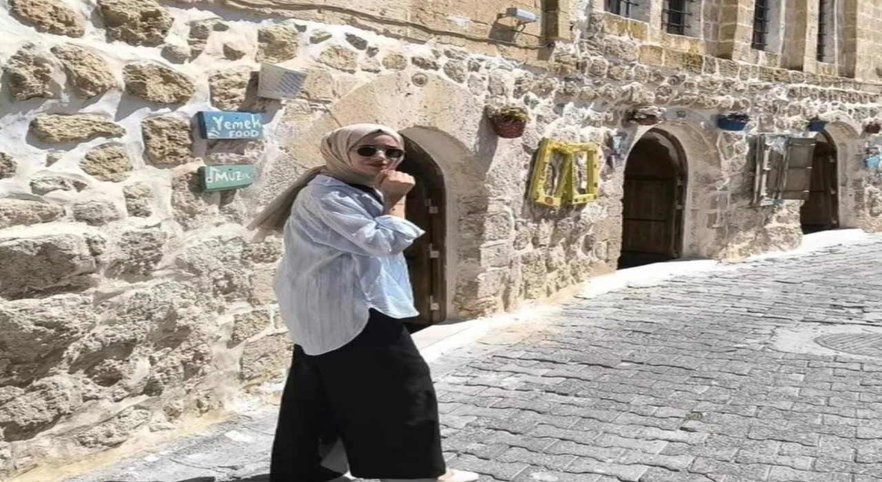 Mardinde minibüsün çarptığı öğretmen hayatını kaybetti