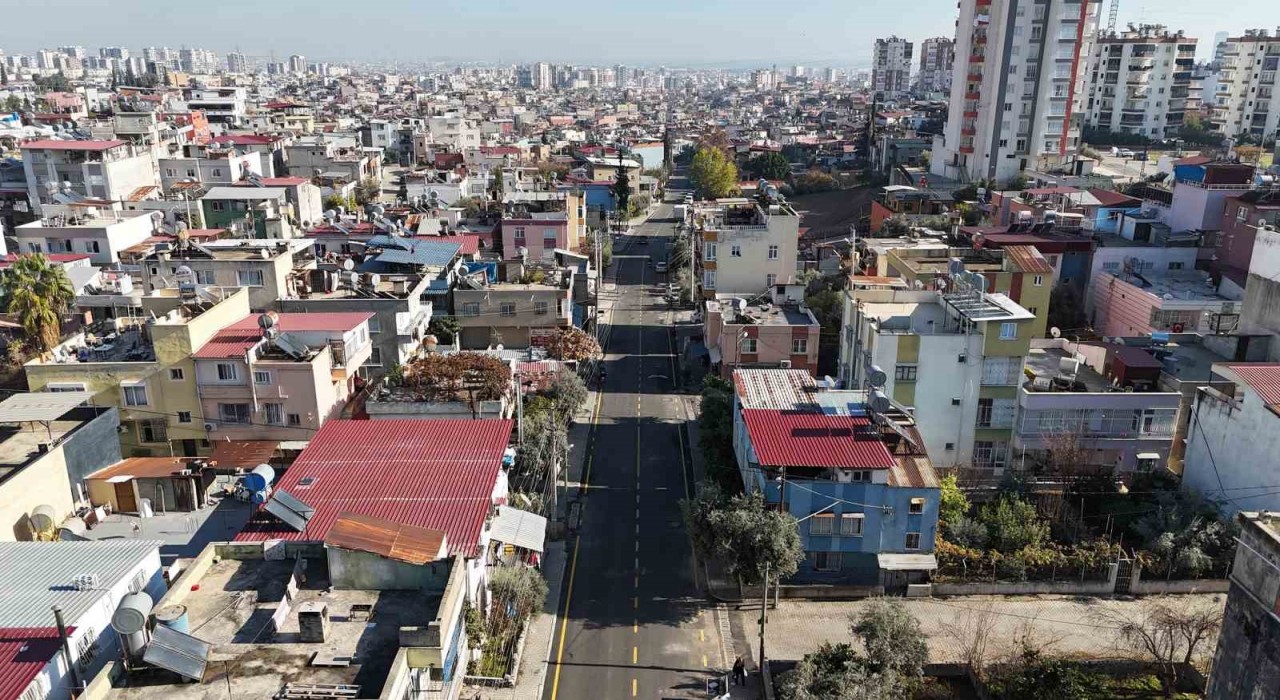 Mersinde asfalt çalışmaları sürüyor