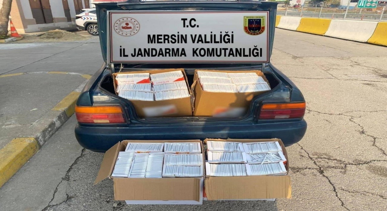 Mersinde kaçak makaron operasyonu: 4 gözaltı