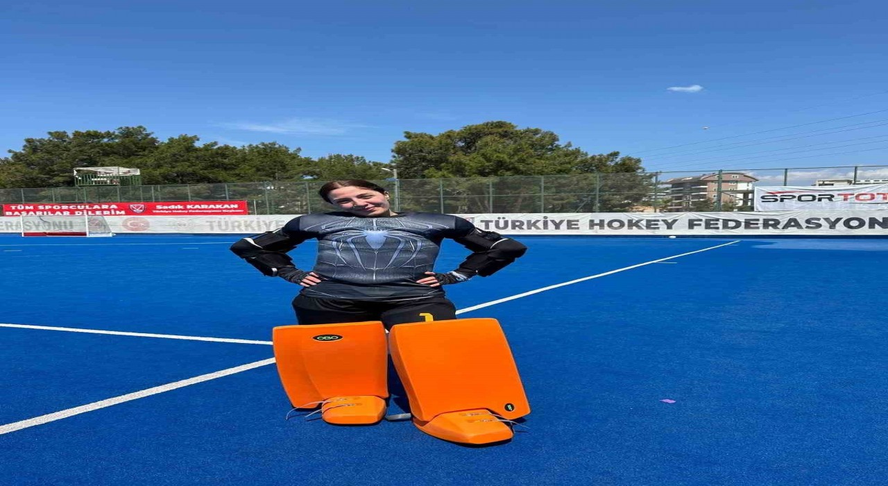 Milli kaleci, Ege Yıldızlarına transfer oldu