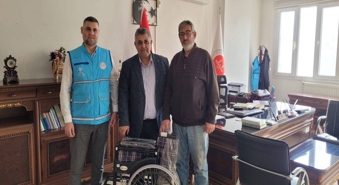 Müftülükten Engelli Kız Çocuğuna Sevindiren Hediye