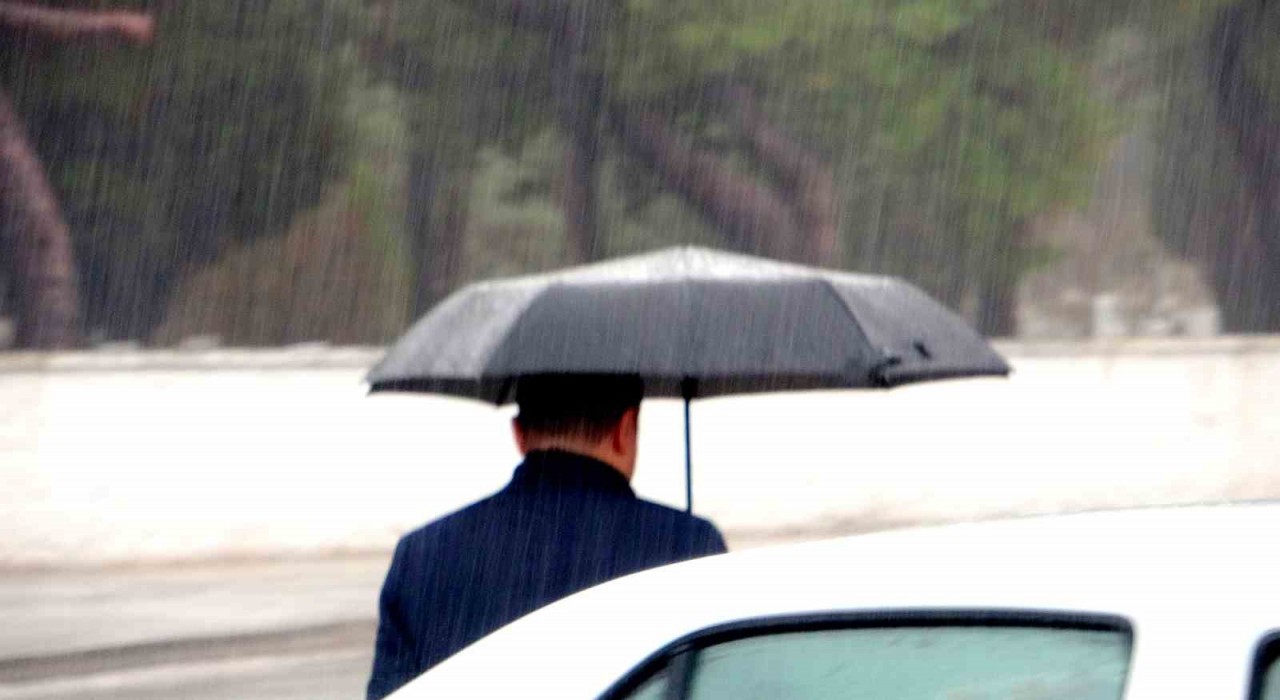 Muğlada sel ve fırtına uyarısı