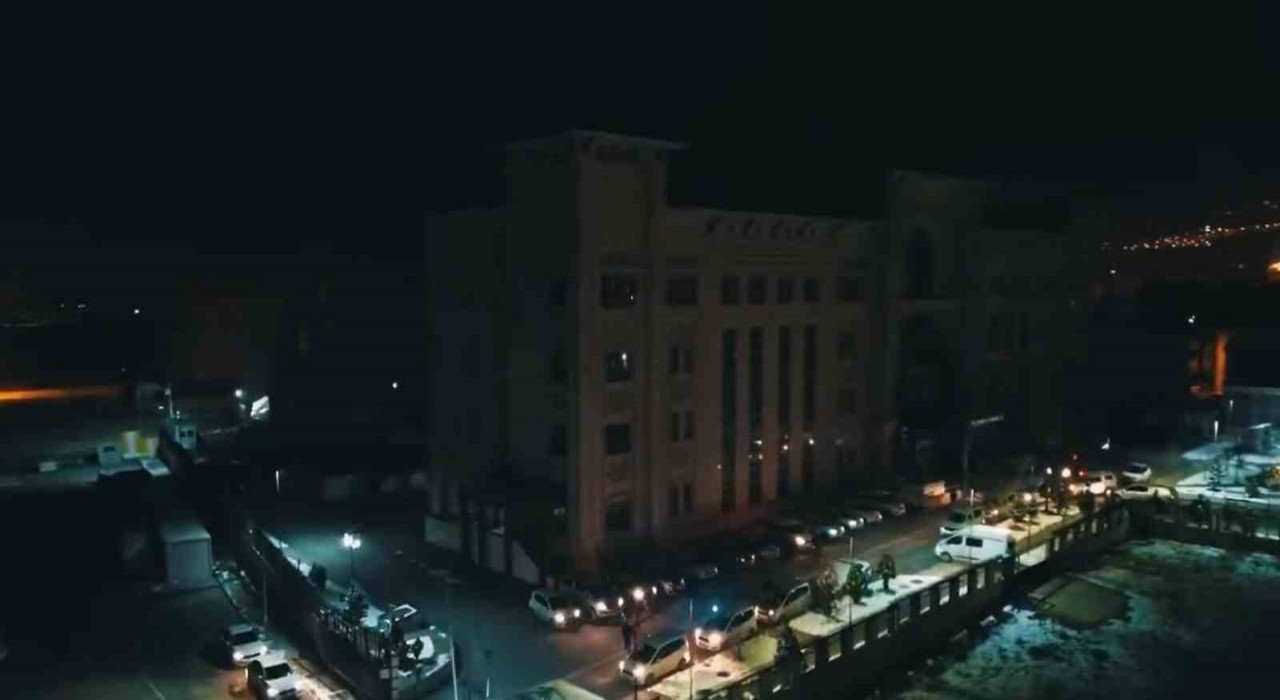 Muşta polis farklı suçlardan aranan 57 kişiyi yakaladı