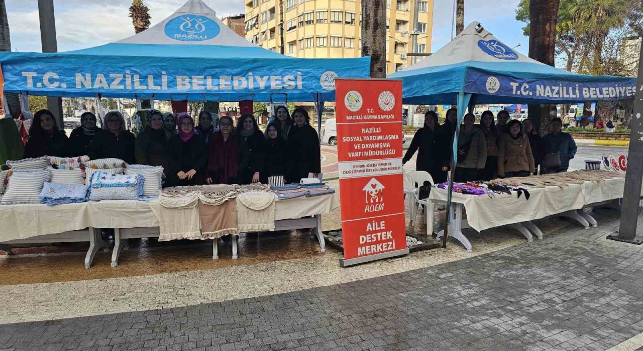 Nazillide kursiyerlerin sergisi büyük ilgi gördü