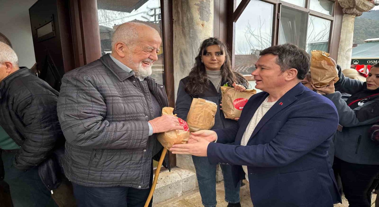 Osmangazi Belediyesinden vatandaşlara yeni yıl sürprizi