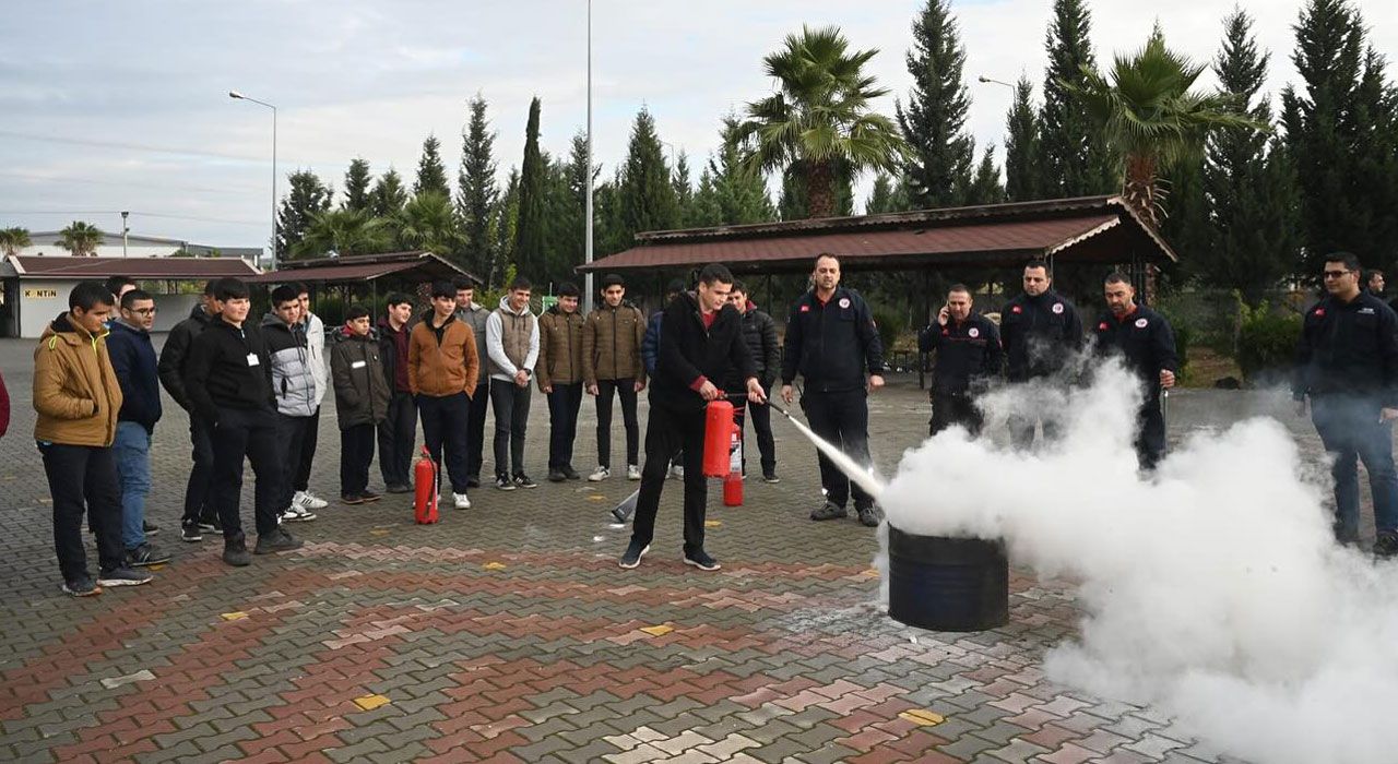 Osmaniye OSB İtfaiyesinden Okulda Yangın Tatbikatı