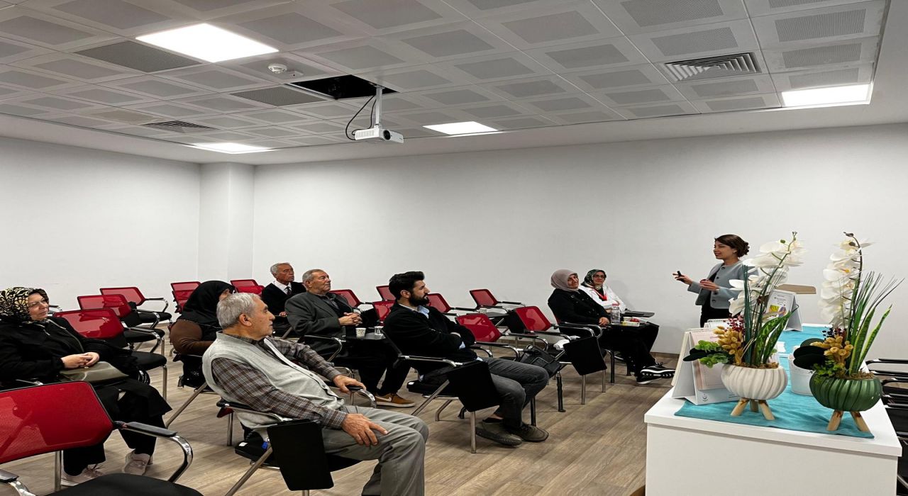 Osmaniye’de Diyabet Okulu Katılımcılarını Bekliyor