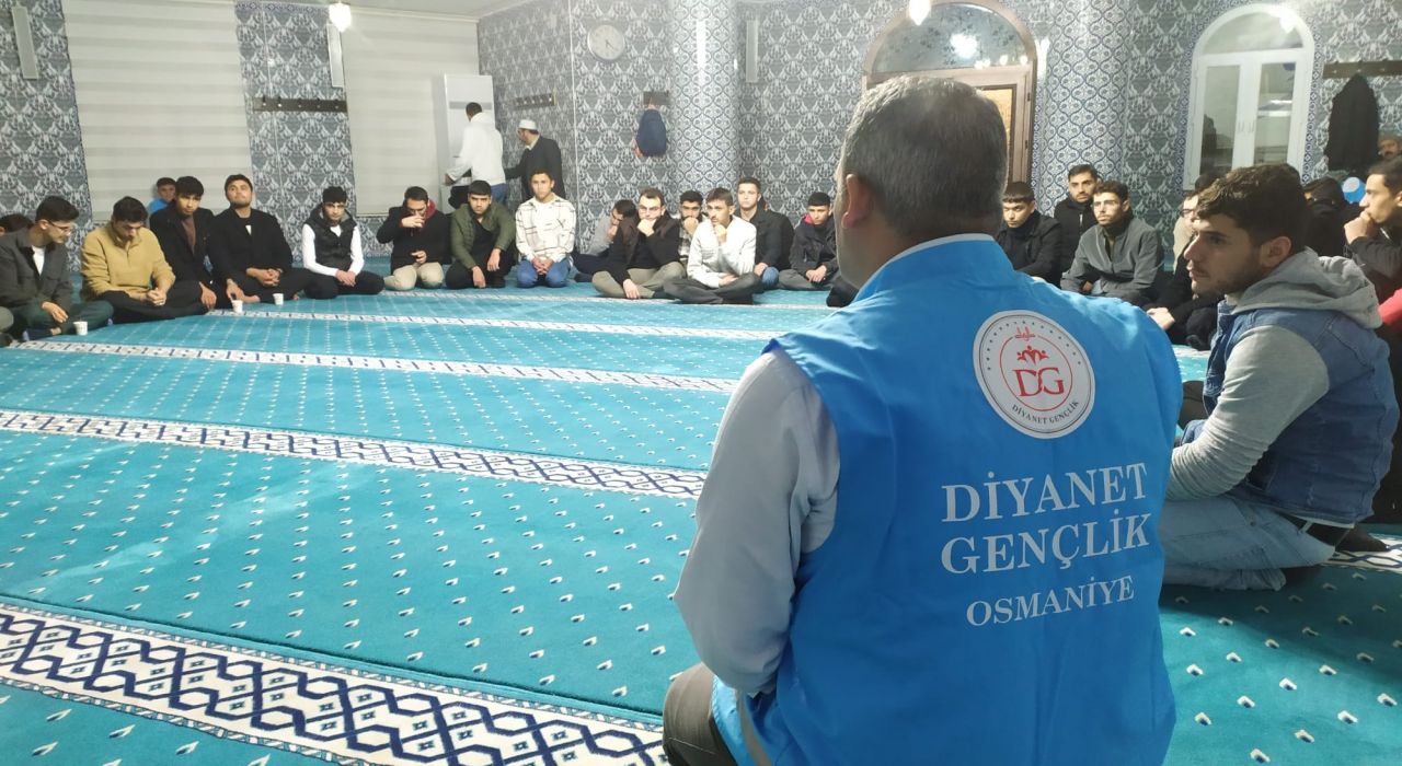 Osmaniye’de Gençler, Cami Gençlik Buluşması’nda Bir Araya Geldi