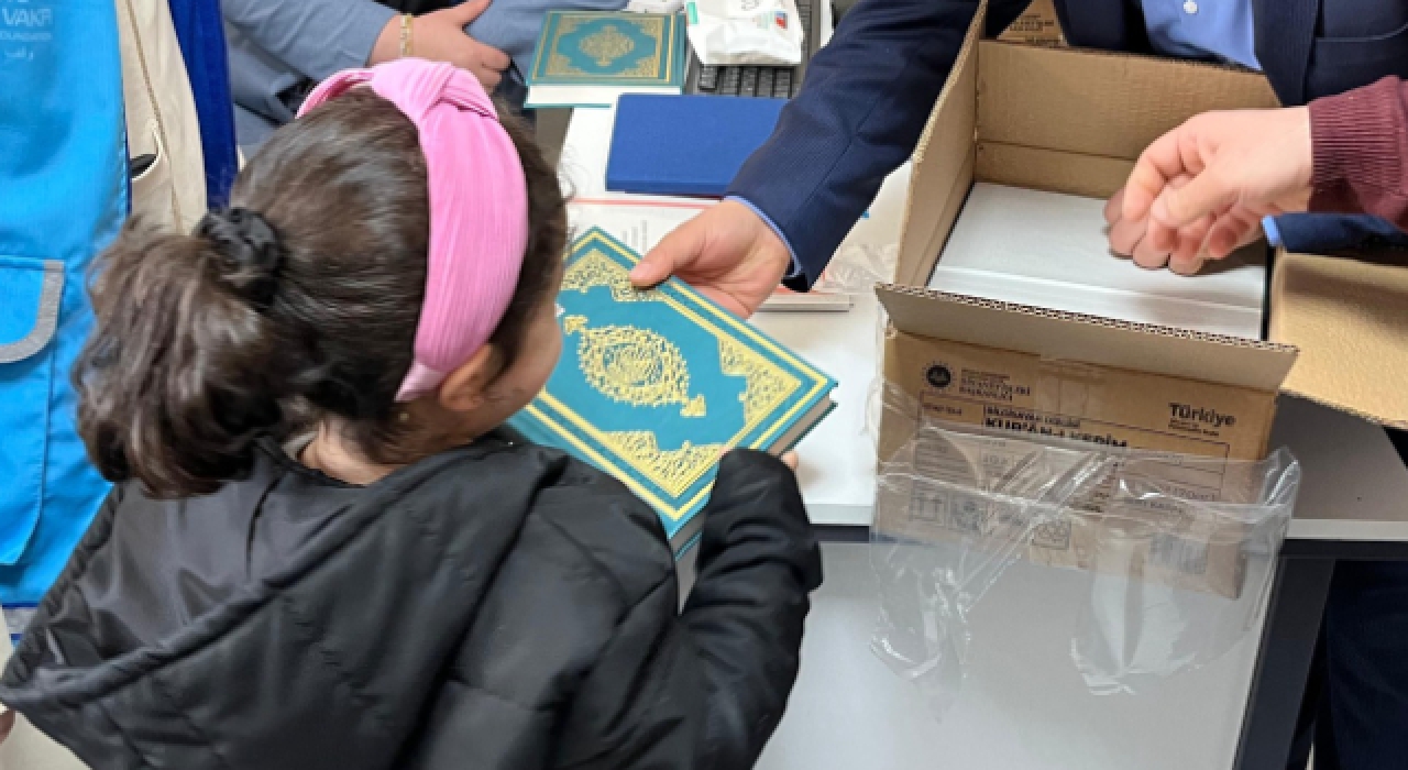 Osmaniye’de Kur'an Kursu Öğrencilerine Destek Ziyareti