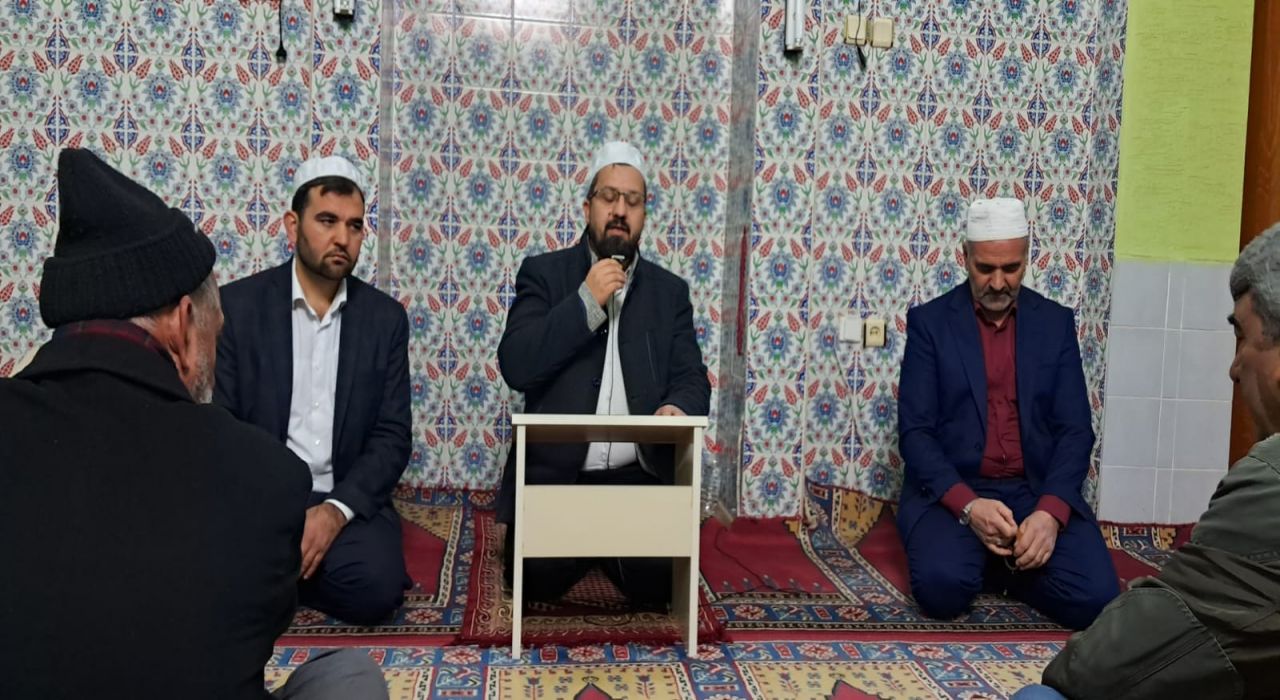 Osmaniye'de Vatandaşlar Sabah Namazında Buluştu