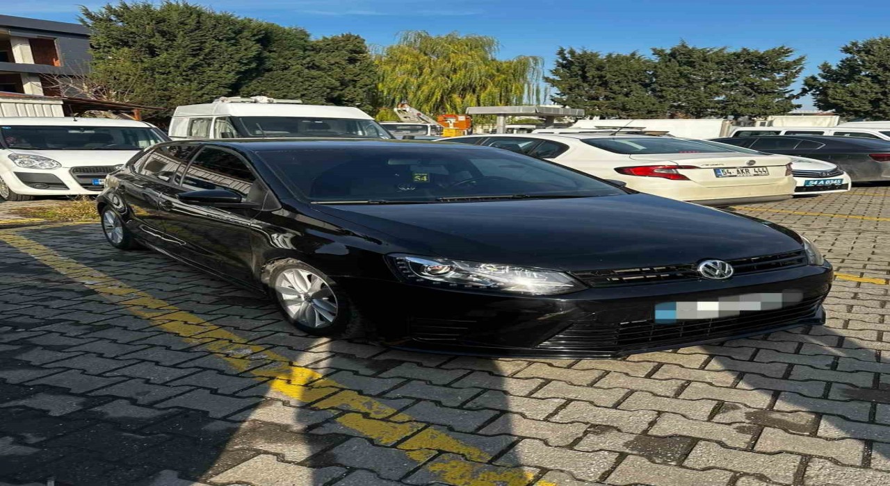 Sakaryada çakarlı araç sürücüsü ve sahibine 192 bin TL ceza