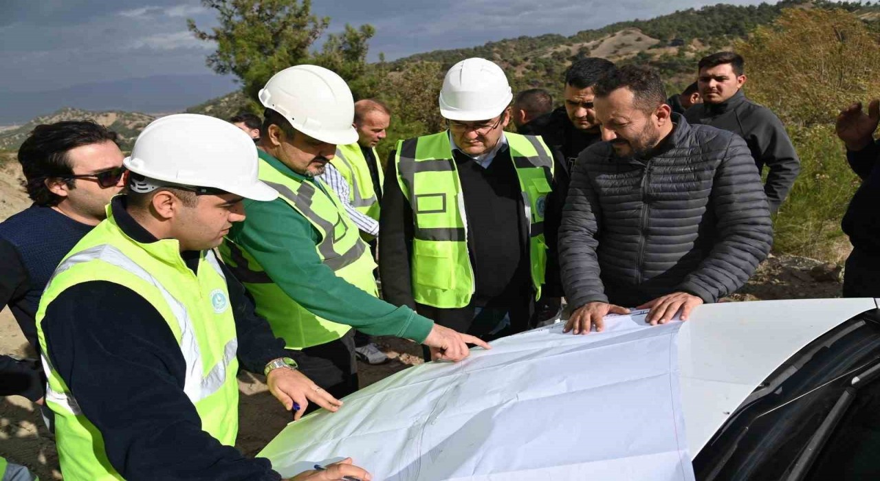 Salihlinin 91 milyonluk içme suyu projesi incelendi