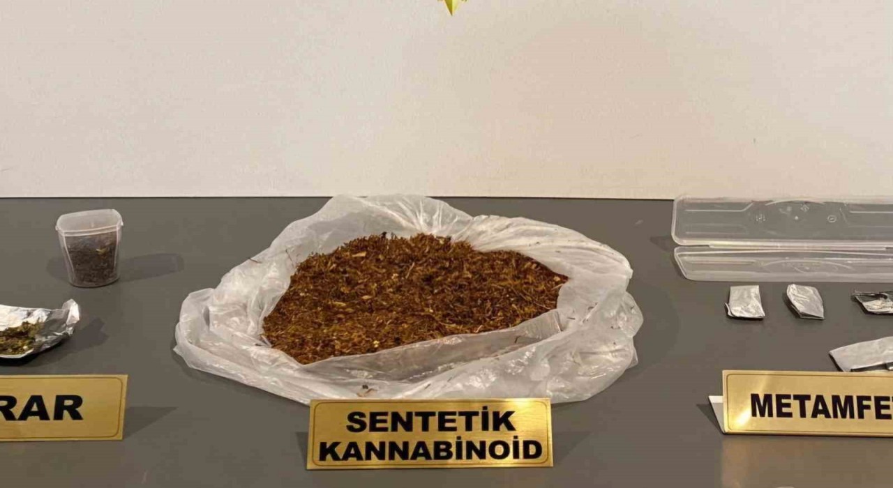 Samsunda uyuşturucuyla yakalanan 2 kişi gözaltına alındı