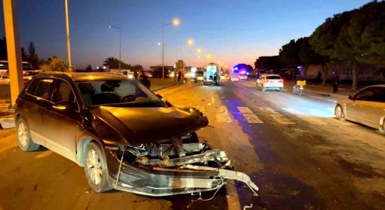 Sökede trafik kazası: 4 yaralı