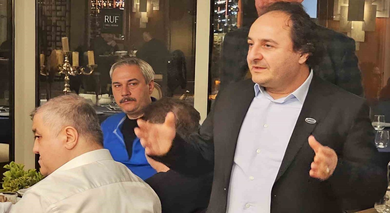 TAPSİAD Genel Kurulunda Akın Balcıoğlu Güven Tazeledi