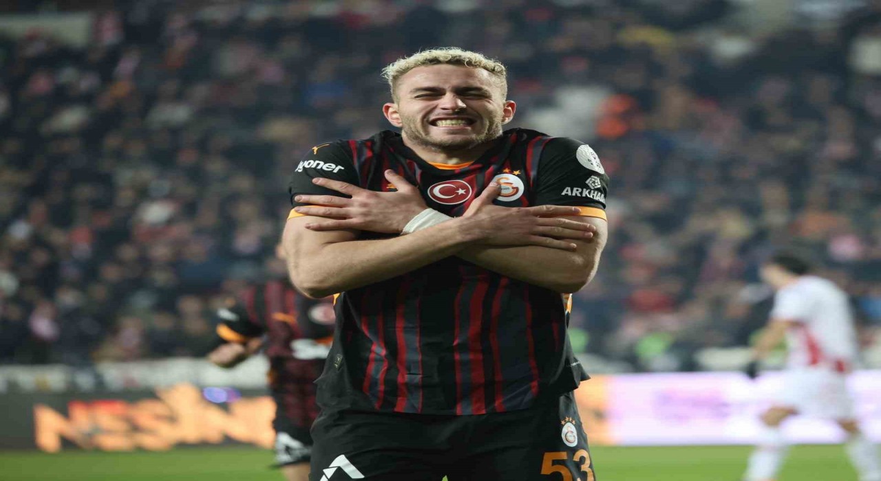 Trendyol Süper Lig: N.G. Sivasspor: 2 - Galatasaray: 3 (Maç sonucu)