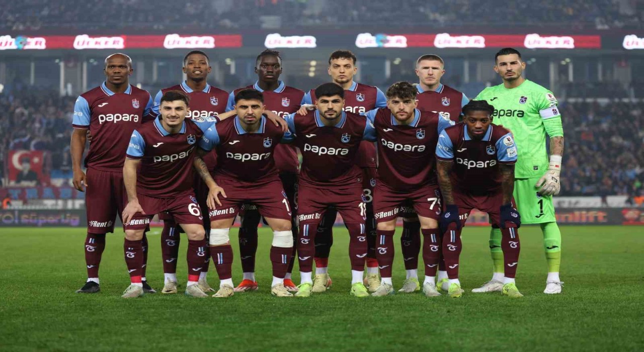 Trendyol Süper Lig: Trabzonspor: 0 - Bodrum FK: 0 (İlk yarı)