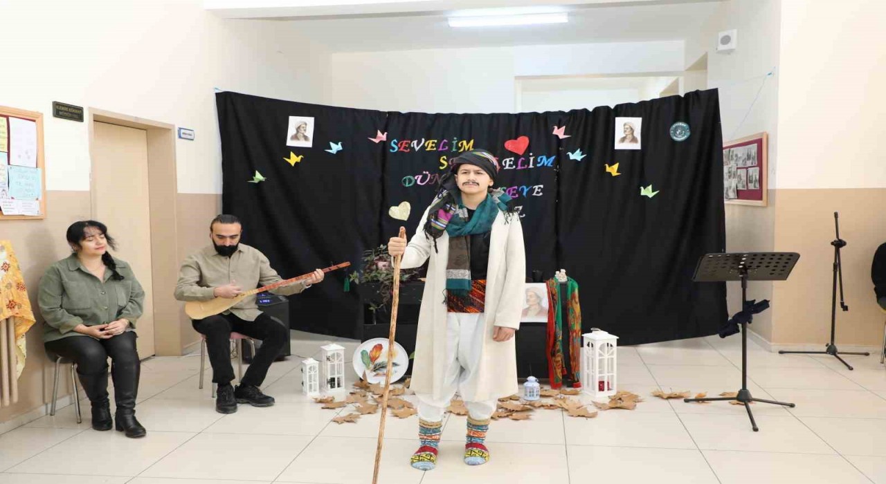 Tuncelide Yunus Emre ilmek ilmek anlatıldı