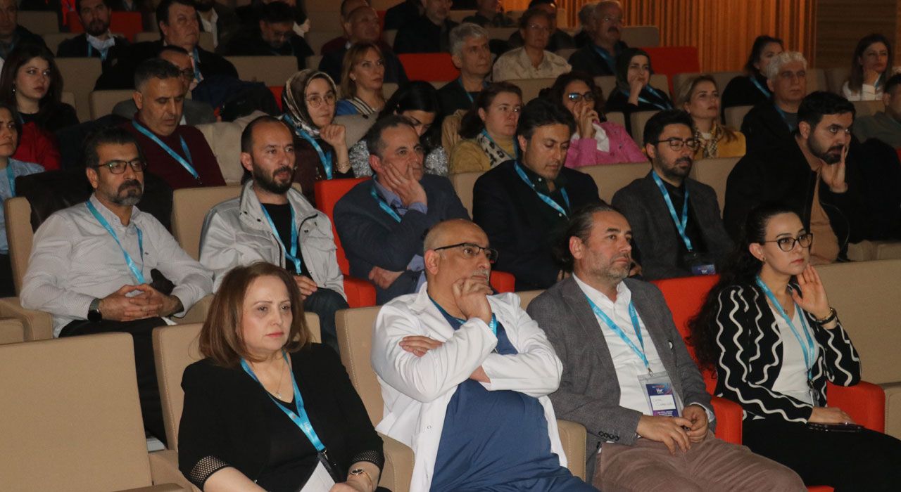 Uzmanlar Uyardı: Kök Hücre Tedavilerinde Etik İhlallere Dikkat!