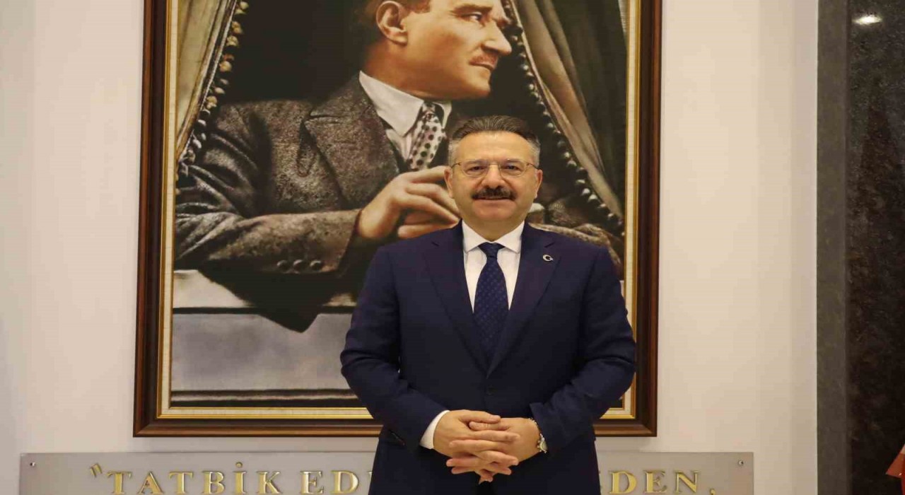 Vali Aksoydan 10 Aralık Dünya İnsan Hakları Günü mesajı;